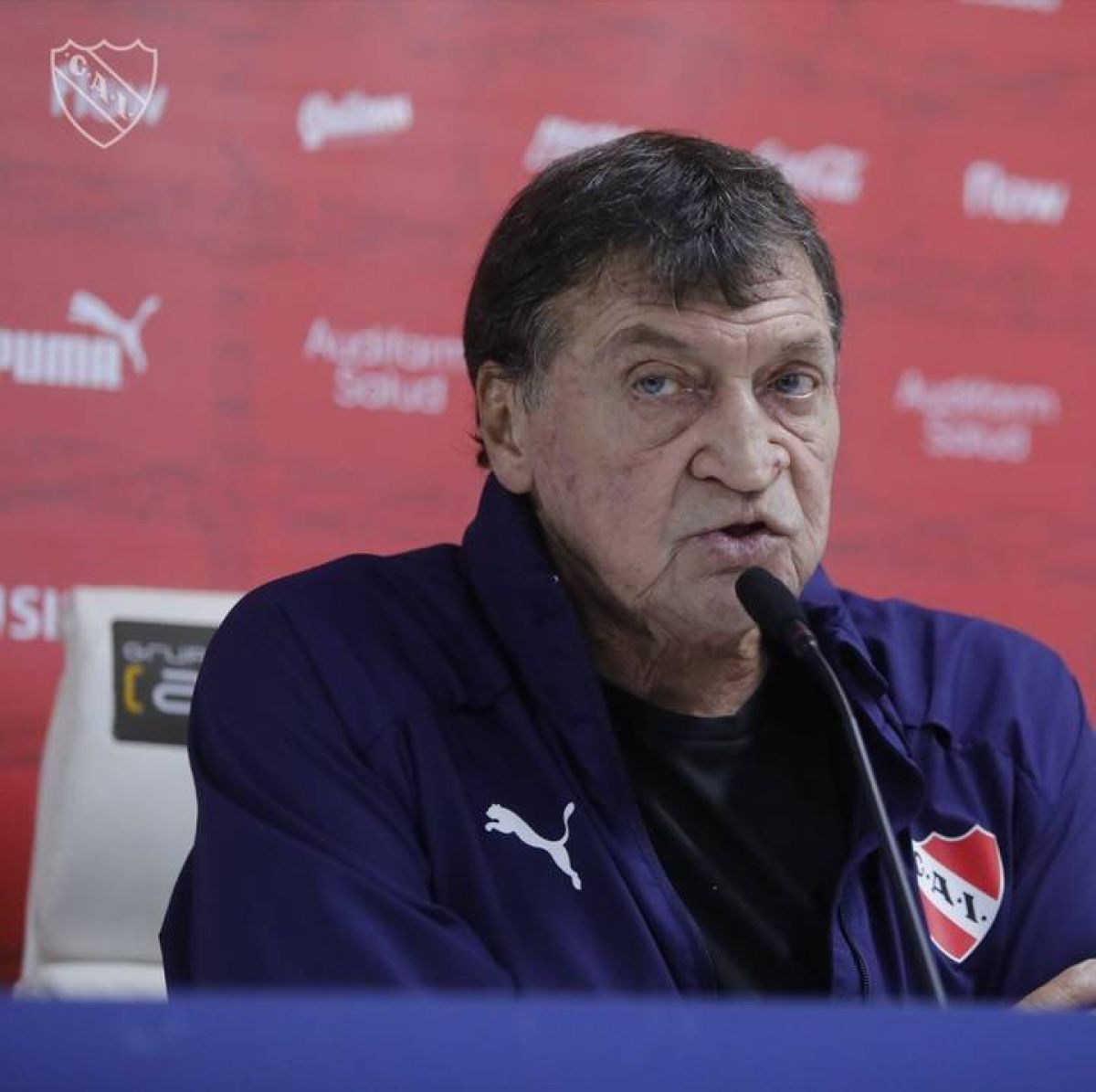 @nelsonlafit Mañana a primera hora se sabrá si Julio Falcioni estará presente o no para dirigir al equipo.