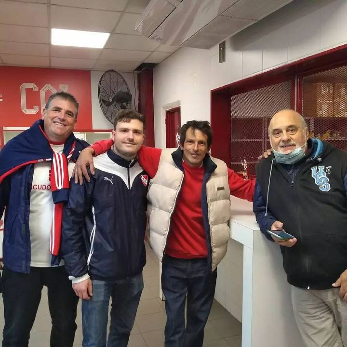 Agrupación Adelante #Independiente Pergamino.-