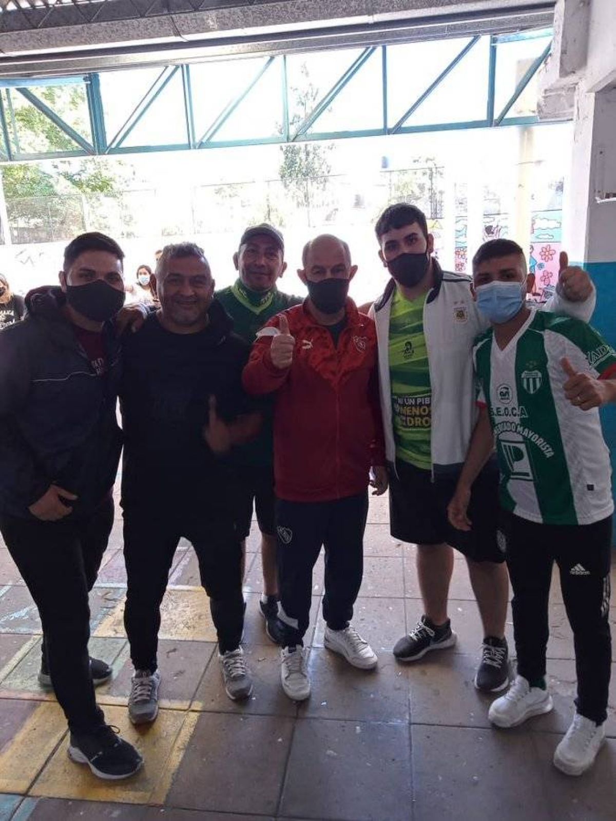 ¡El Bocha votó en Lafe!