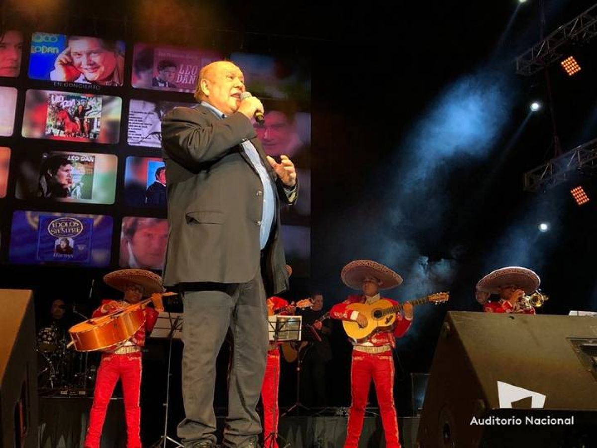 "@44MILLONES" EN "@GAMA1490") CELEBRAMOS EL CUMPLEAÑOS DE LEO DAN @Leo_DanOficial ,EL CANTANTE ARGENTINO,QUE HA VENDIDO MÁS DISCOS EN TODO EL MUNDO... ¡FELICIDADES!