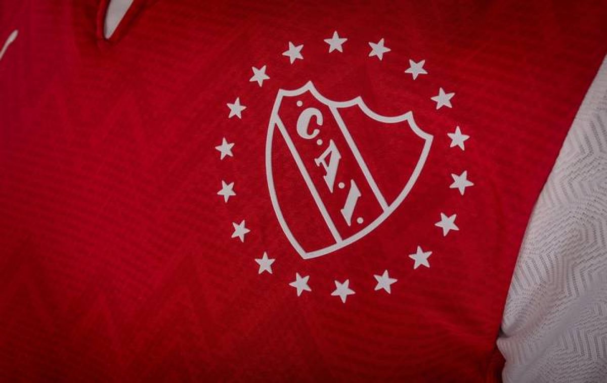 La nueva camiseta, ya a la venta...