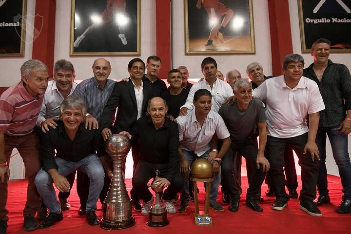 Historia) Un 4 de agosto, pero de 1904, nacía el club más grande del mundo: #Independiente.-