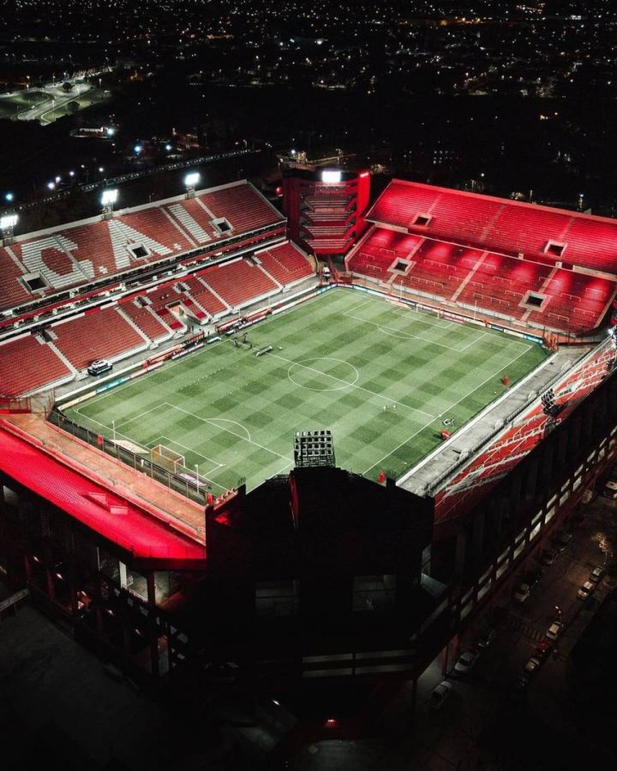 En poco tiempo más con Pantalla Led.
