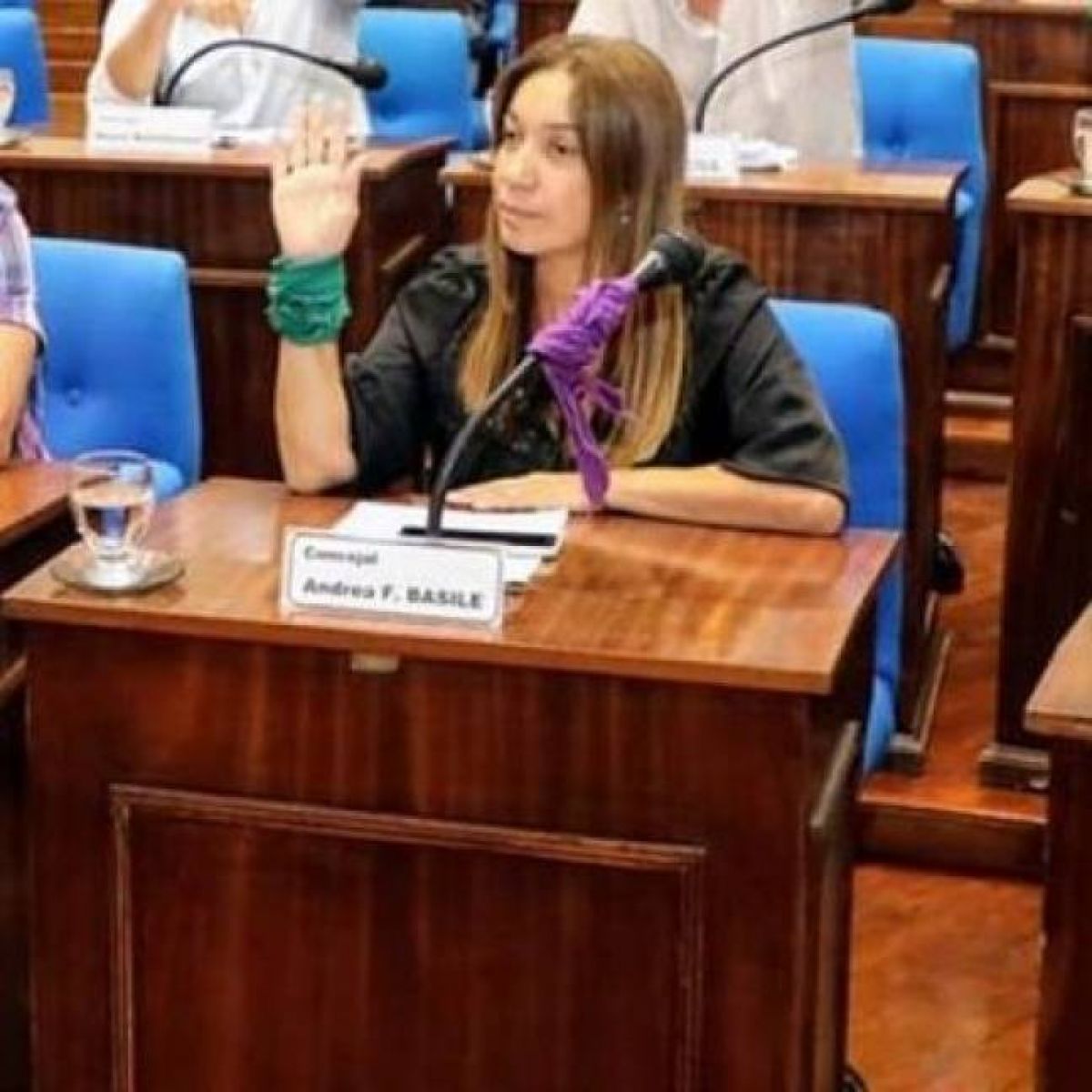 "#HCD", #AVELLANEDA" - Andrea #Basile @abandrea2015 ) Nicolás #Kreplak @nkreplak · Se amplía la VACUNA LIBRE y FEDERAL para todas las personas mayores de 50 años...