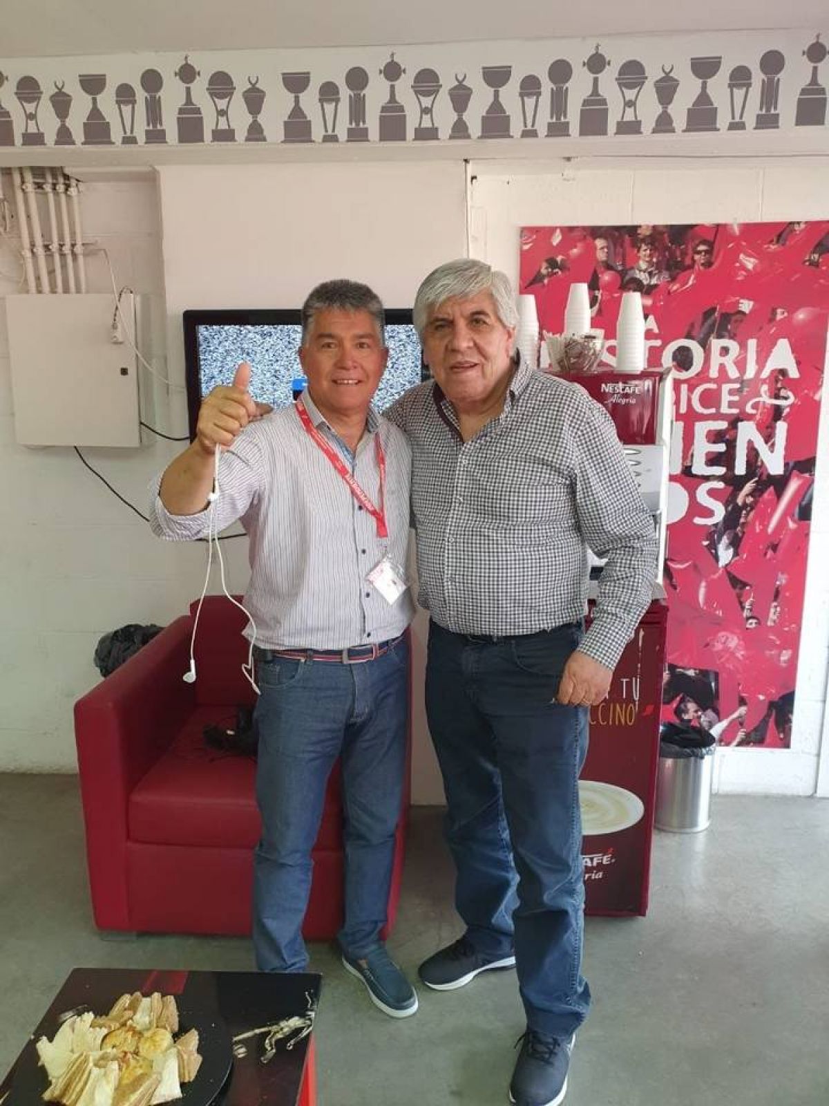 "GRAN CAMPEÓN") Hugo Antonio #Moyano confirmó su candidatura a Presidente de #Independiente por la "Agrupación Independiente".