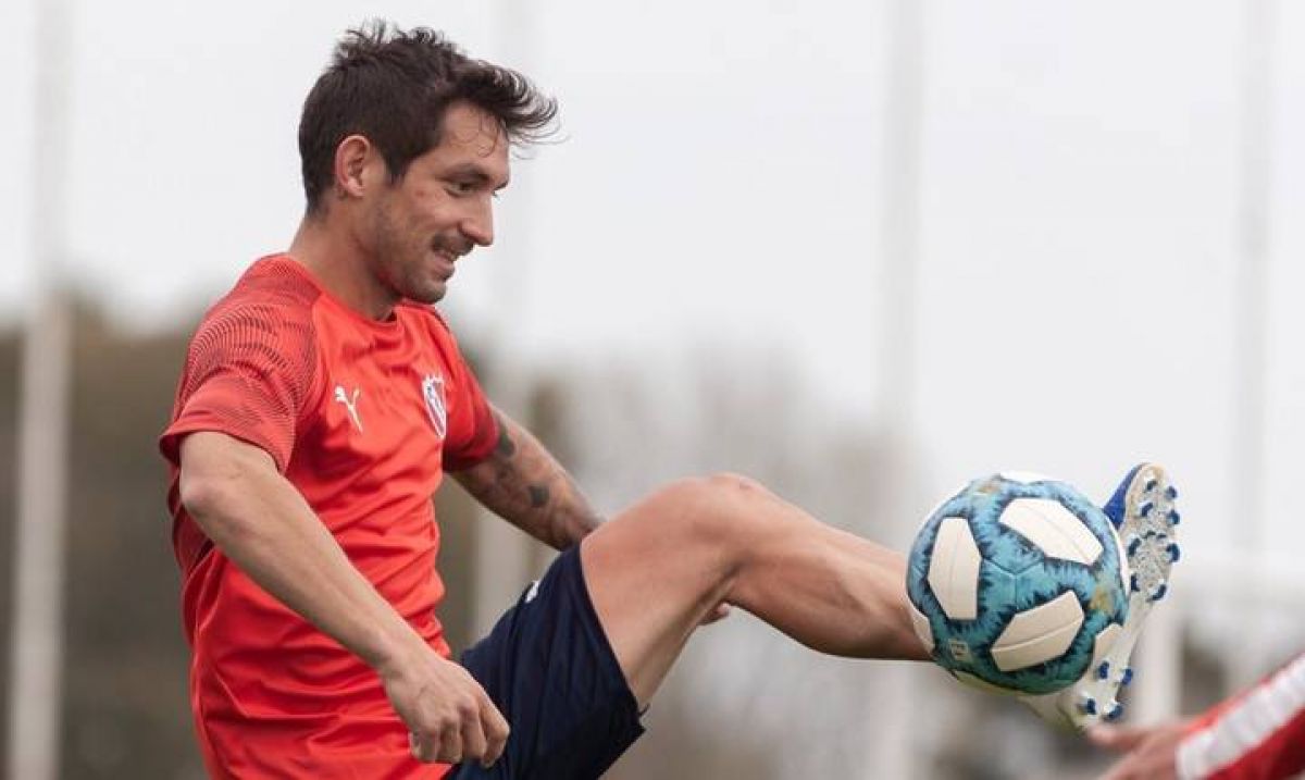 @Mati_Martinez L. Rodríguez en @DeLaCunaAlInf “Mi felicidad absoluta es estar en #Independiente".