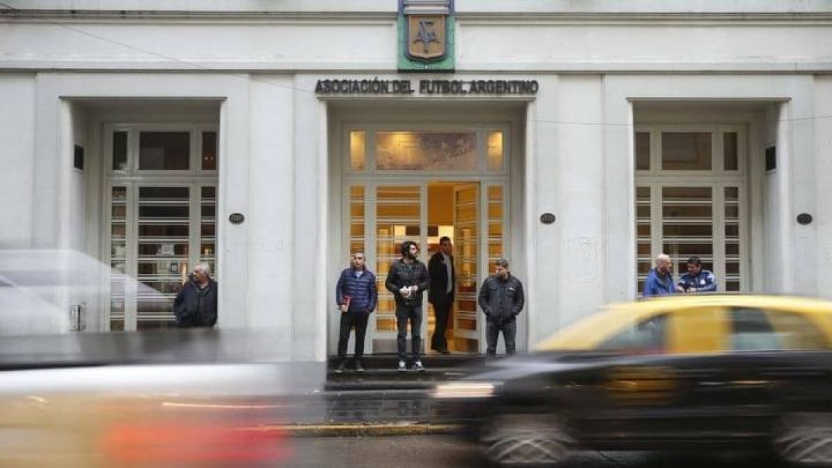 "TYC SPORTS", WEB) El Tribunal de Disciplina le "dio curso" al pedido de Independiente.
