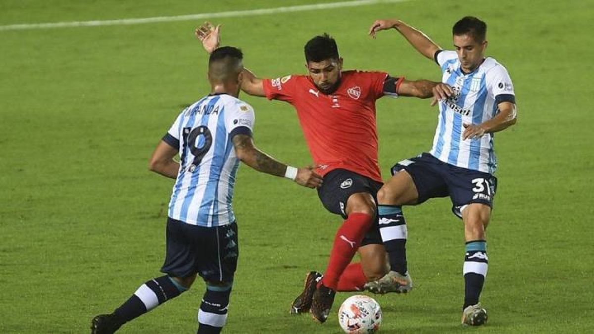 "DIARIO POPULAR") #Independiente y #Racing protagonizan el clásico de #Avellaneda.