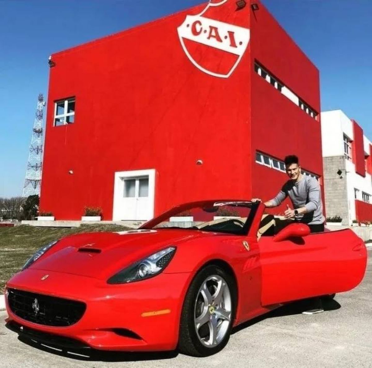 Sosa, a pata.