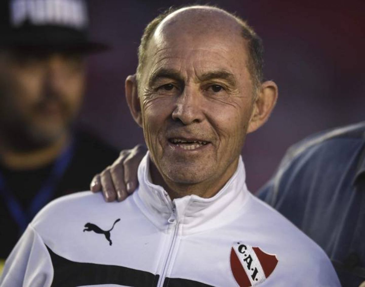 "INFIERNO ROJO") Ricardo Bochini fue realista con la actualidad del Rojo.-