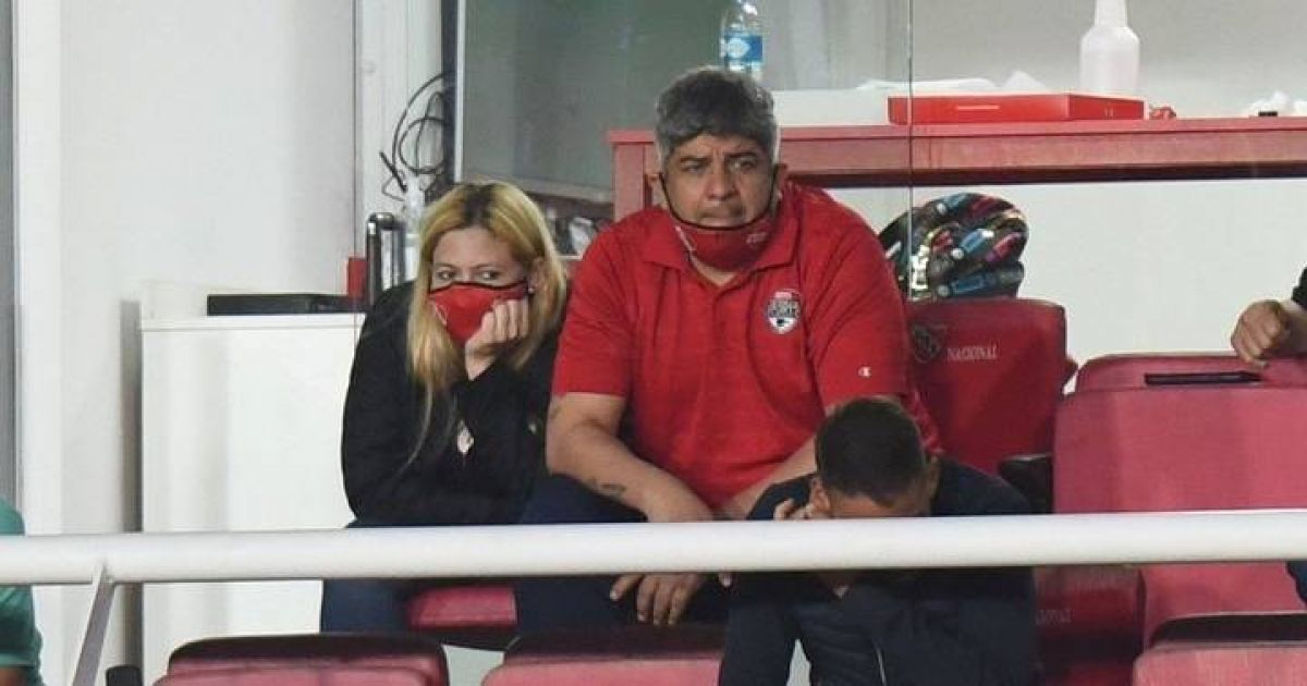 "OLÉ") Pablo Moyano: “Hugo no va a quebrar al club ni lo va a mandar a la B”...