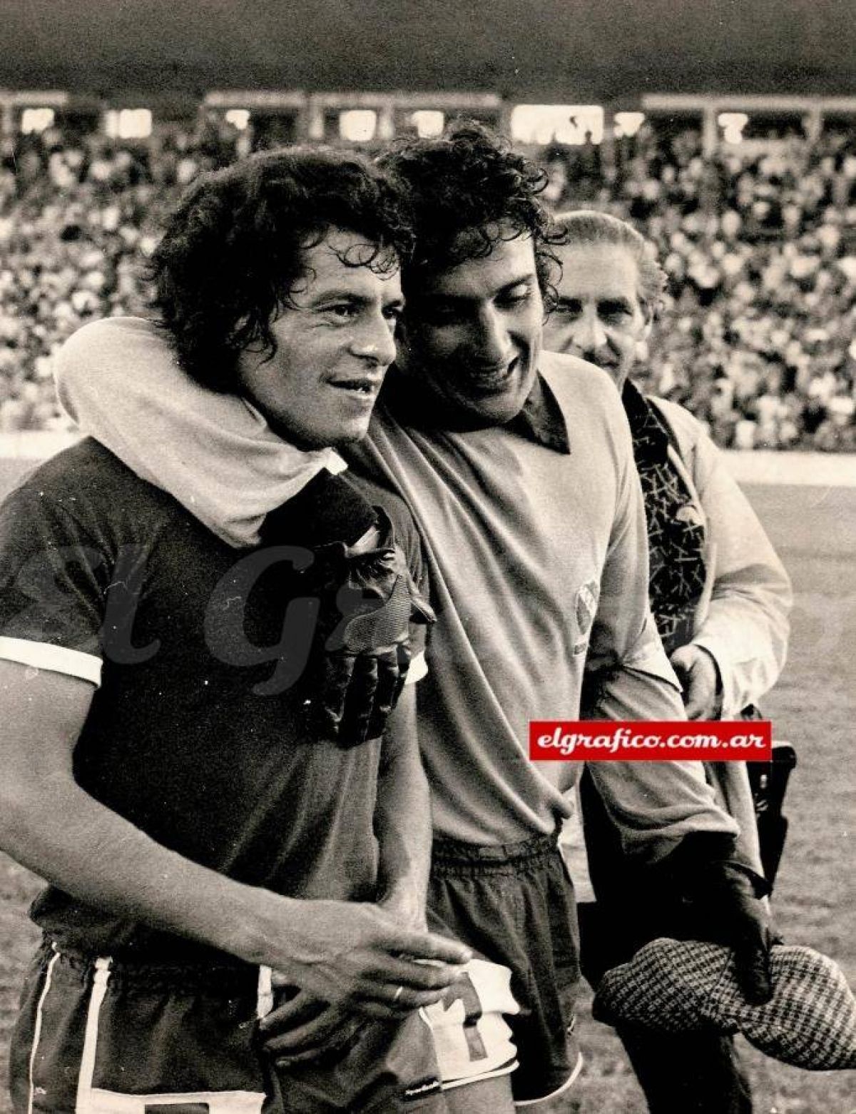 "INDEPENDIENTE DE #AVELLANEDA") "EL MENCHO DE MILONGUITA", POR DANIEL BORGES.-