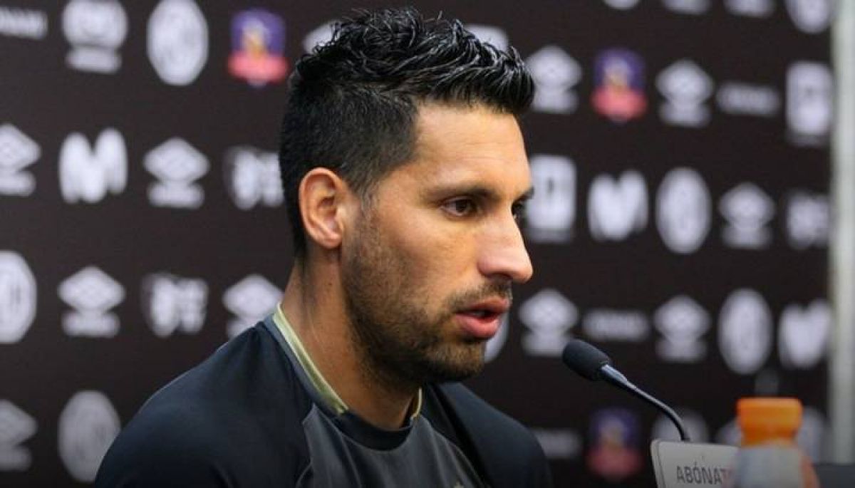 Independiente cambia en defensa: suma a Insaurralde y Barboza se despidió del club.