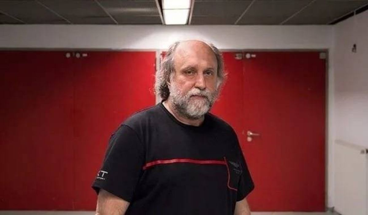 @nelsonlafit ) Continúan las reuniones entre integrantes de Puro Sentimiento Rojo y el Frente Unidad Independiente.