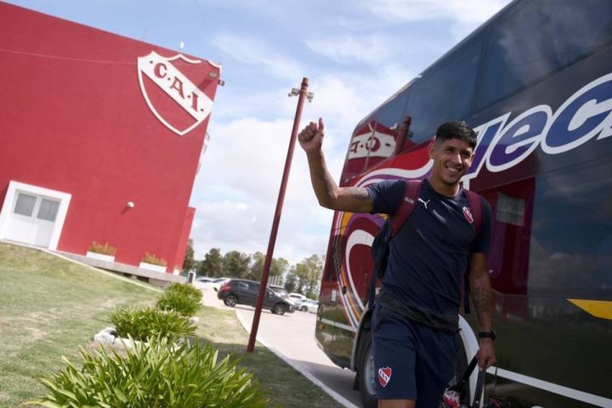 @Independiente Todo listo para ir a Rosario.  Nos vamos ...