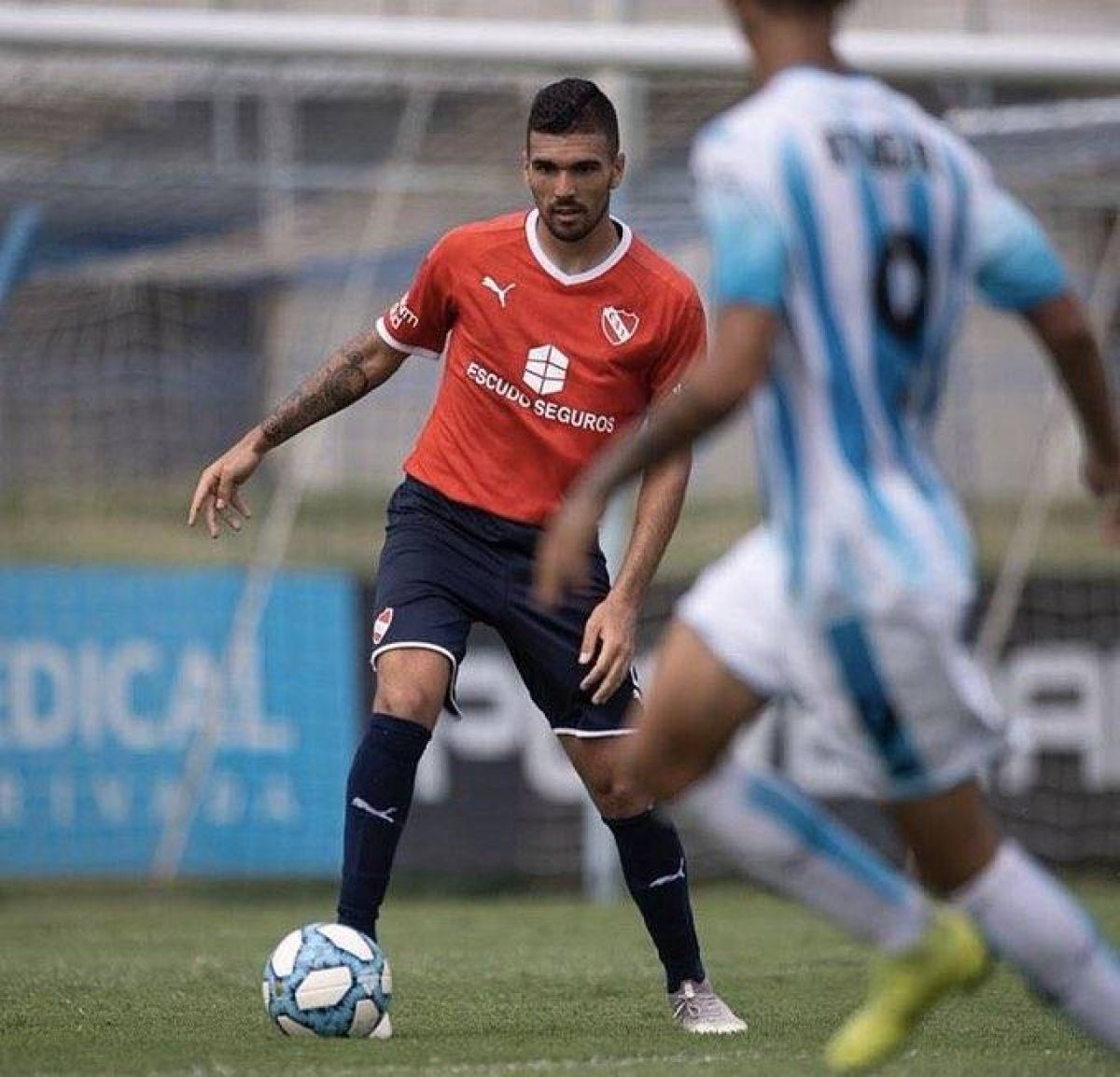 @Mati_Martinez Juan Di Lorenzo rescindió con #Independiente y le deja un 25% de una futura venta.