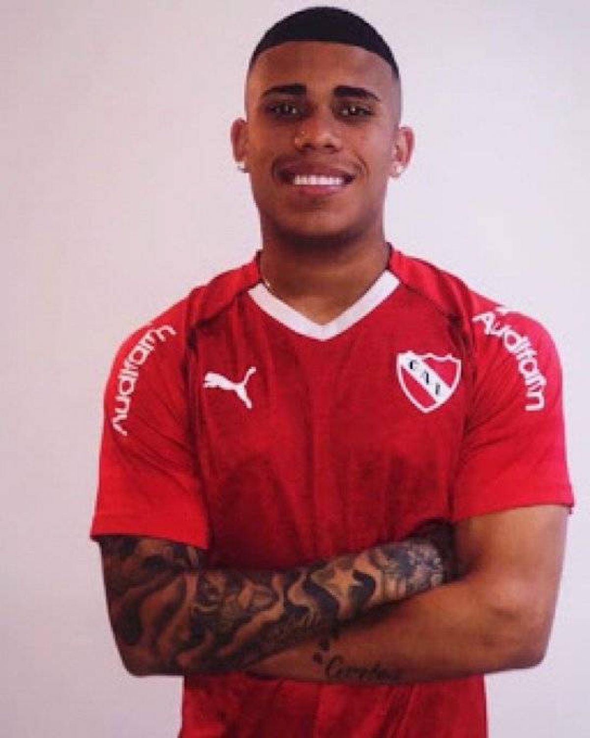 @JuanchiEgido18 Si se mantiene la línea de 5 en #Independiente, Julio Falcioni piensa...
