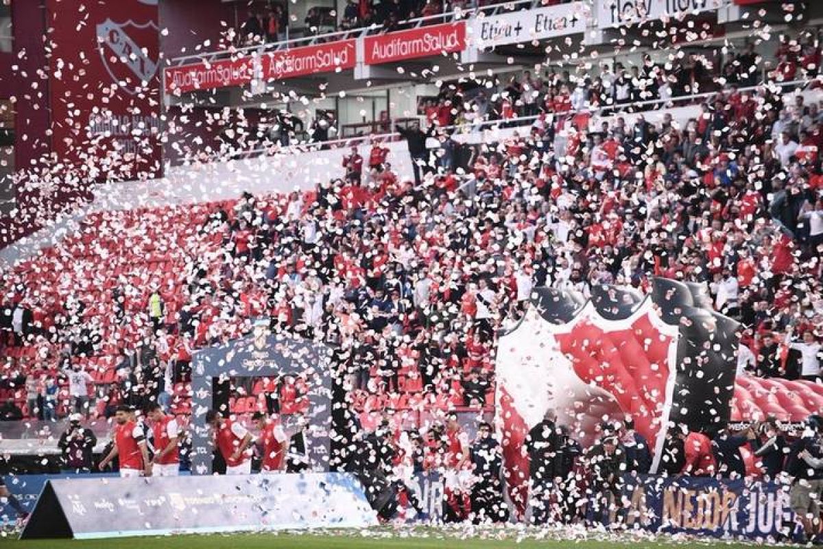 INDEPENDIENTE_CAI @INDEPENDIENTEgc "¡#INDEPENDIENTE, EL GRAN CAMPEÓN!": SÁBADO 18.00 HORAS.-