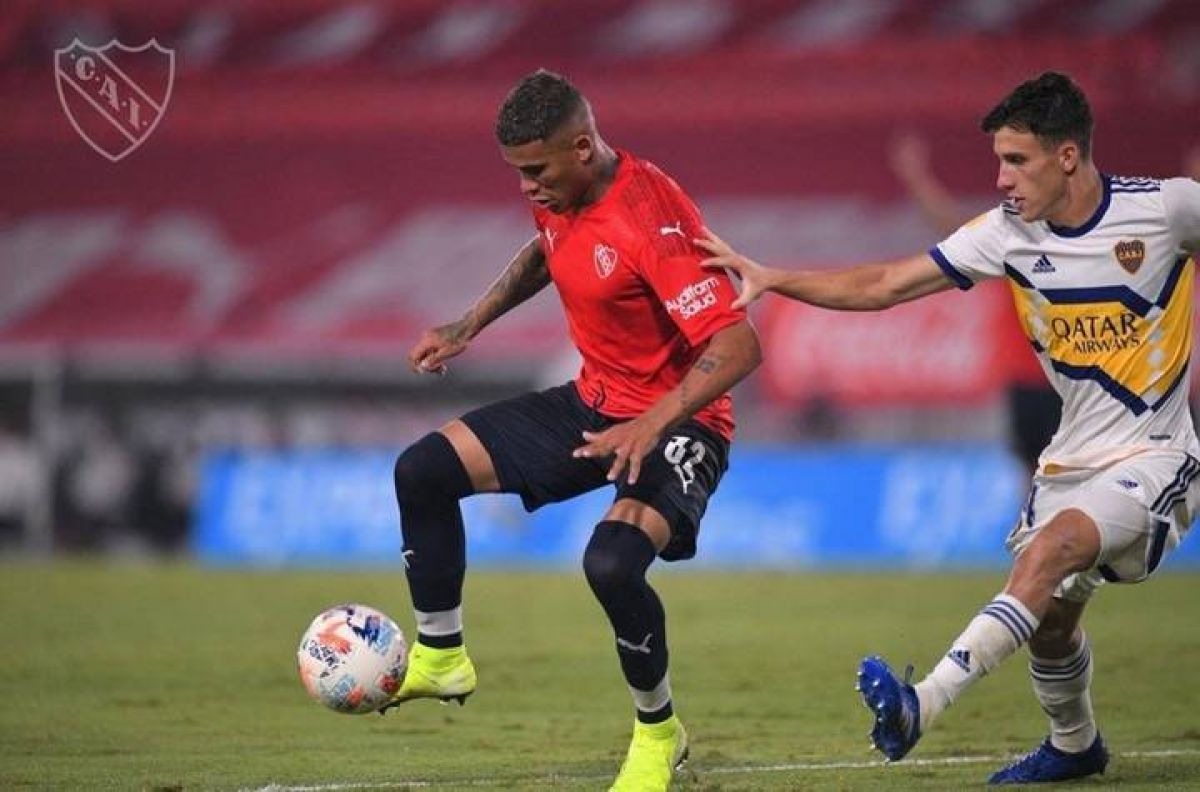 @JuanchiEgido18 AHORA | Ayrton Costa sufrió un edema muscular en el sóleo.