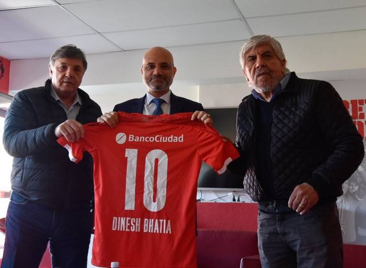 @Independiente Esta tarde recibimos la visita de @dineshbhatia, el Embajador de la India en Argentina.