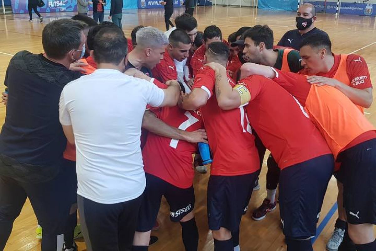 El Futsal superó 4-1 a Pinocho y pelea bien arriba.