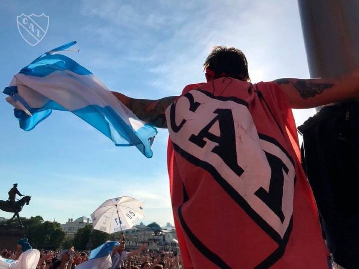 "MIS BANDERAS"...