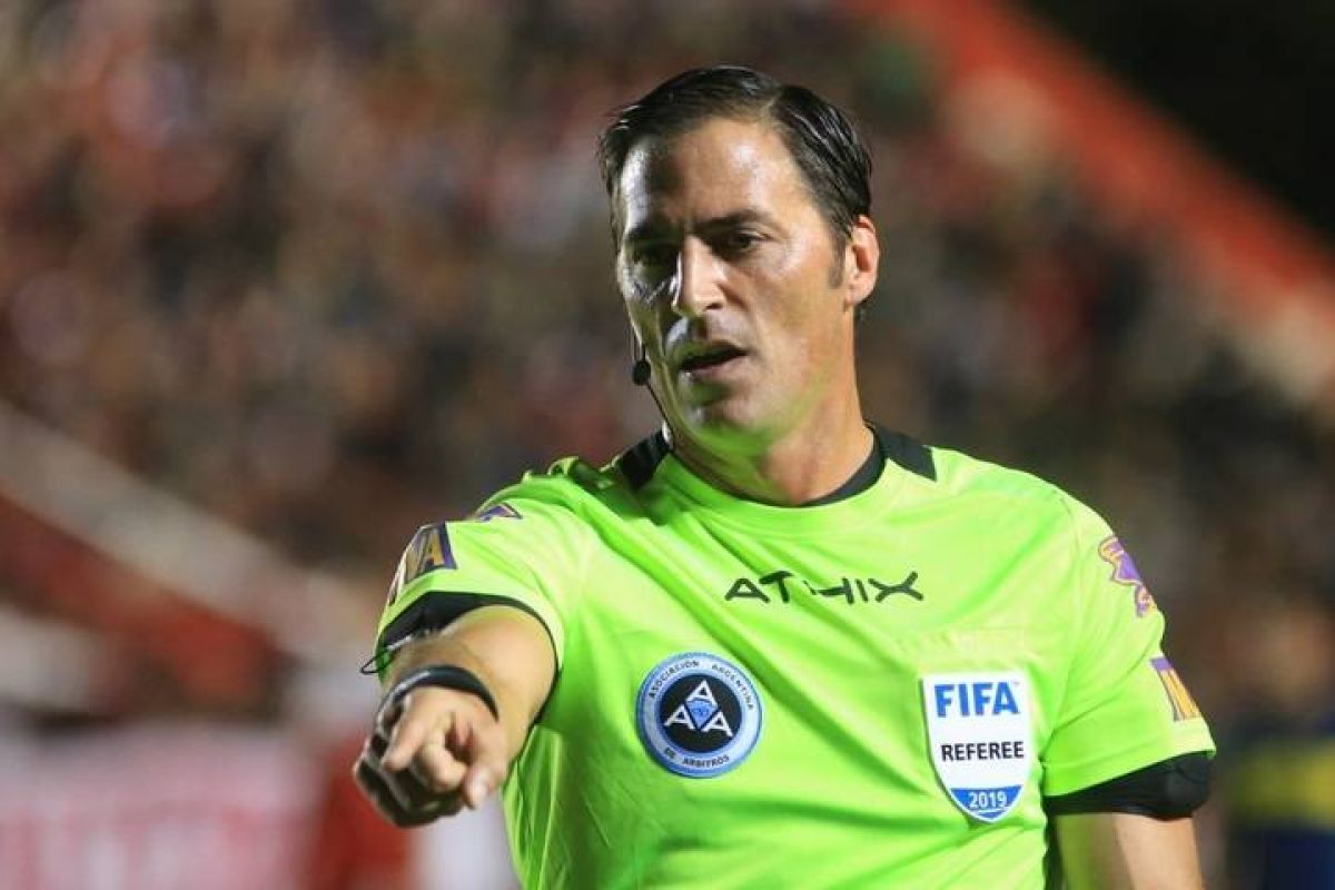 "PÁGINA 12") Vigliano fue designado como árbitro del torneo olímpico de Tokio 2020.