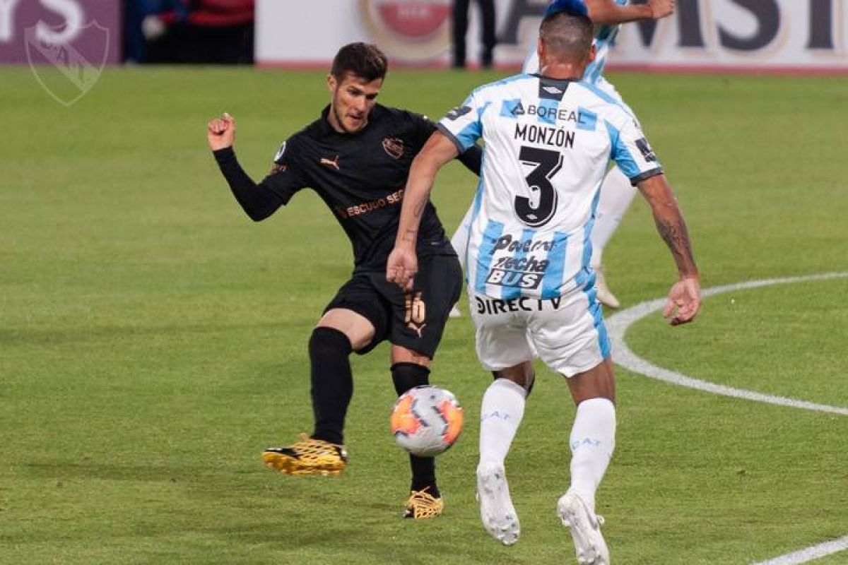 ACREDITACIONES ANTE ATLÉTICO TUCUMÁN.
