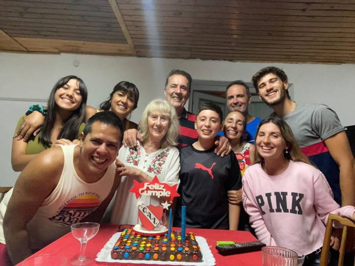 MIGUEL ÁNGEL SANTORO: "¡QUE LOS CUMPLAS MUY FELIZ!"...