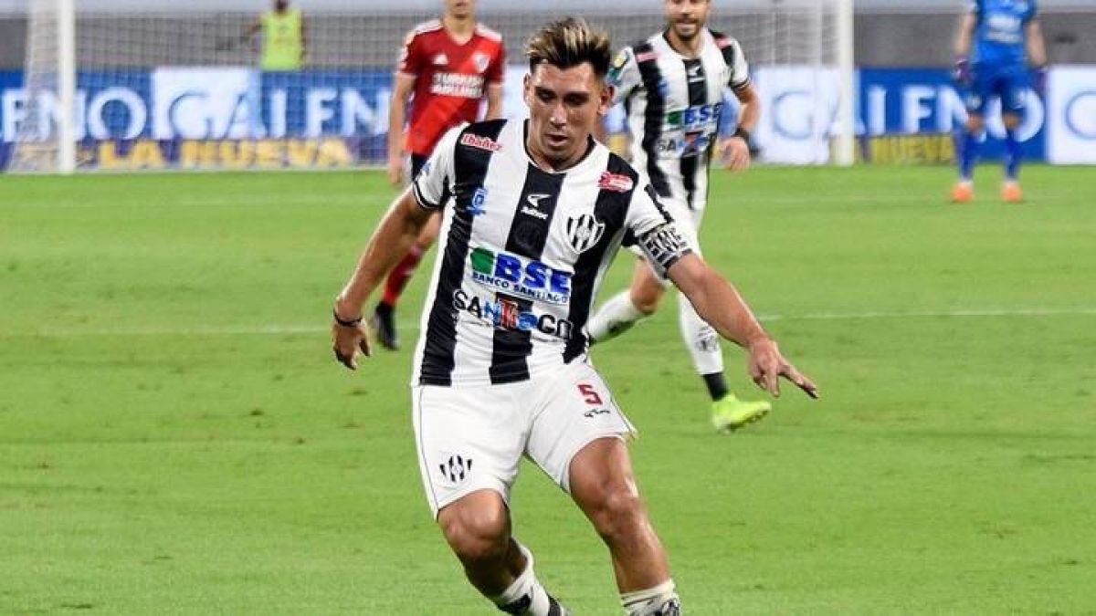 Matias Martinez @Mati_Martinez #Independiente realizó una oferta formal a #CentralCordoba por Cristian Vega.