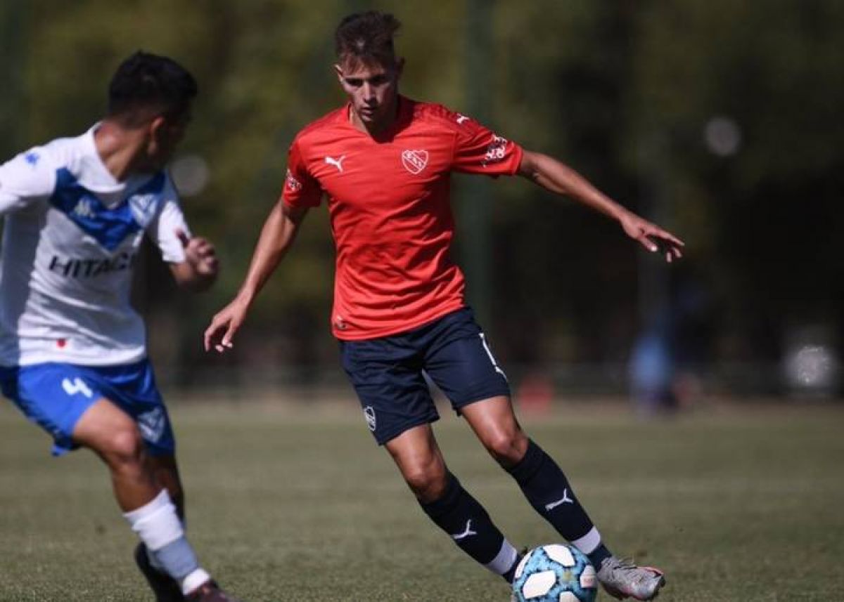 @Mati_Martinez La reserva de #Independiente jugará ante #Gimnasia (LP) el domingo 10 AM, en el predio de Villa Domínico.