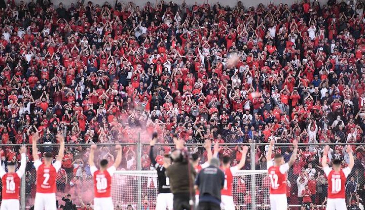 C. A. Independiente @Independiente Estar a tu lado...