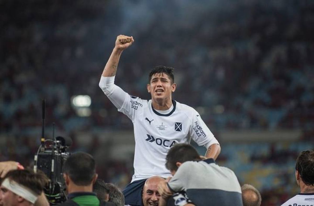 @gastonedul) Se acaba de encaminar mucho la venta de Alan Franco al Atlanta United de EEUU.