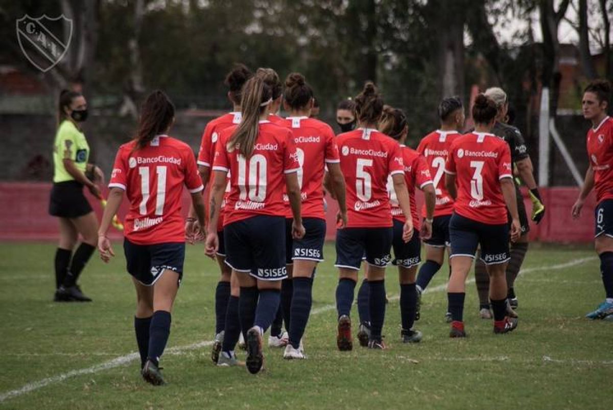 #Independiente FutFem @LasDiablasCAI Se juega en Rosario.
