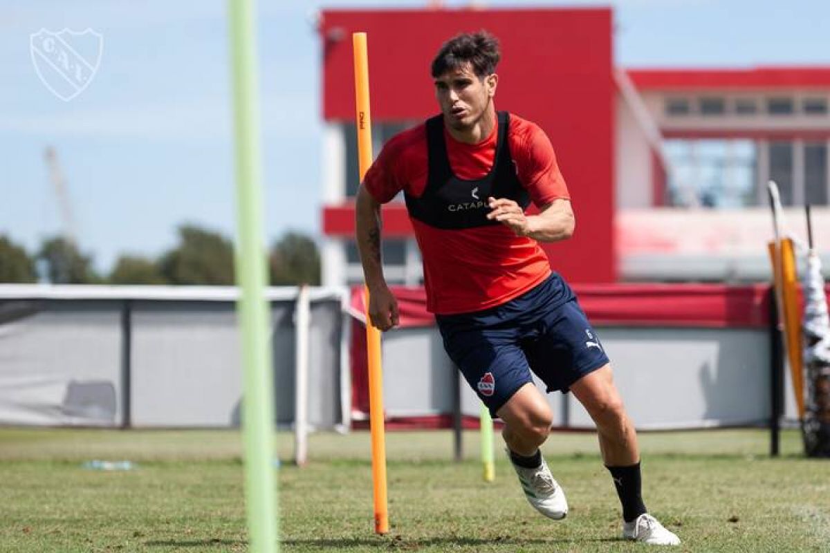 "MUY #INDEPENDIENTE") MUÑOZ: “Tengo muchas ganas de ponerme la camiseta de #Independiente”.