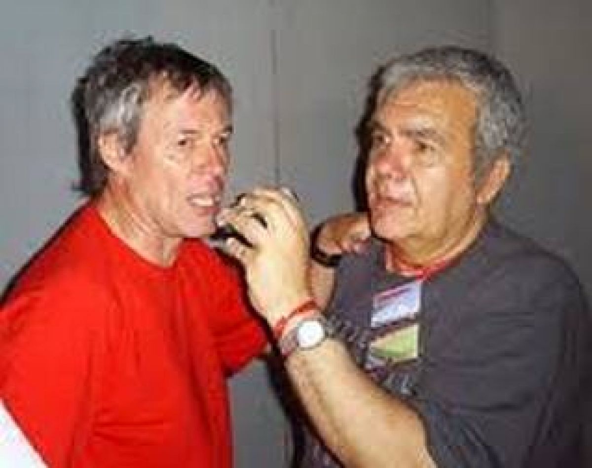 COLUMNA DE ENRIQUE #LARROUSSE. "EL ÁREA ES MÍA" (SANTORO Y EL "DIBU"). "¡#INDEPENDIENTE, EL GRAN CAMPEÓN".-