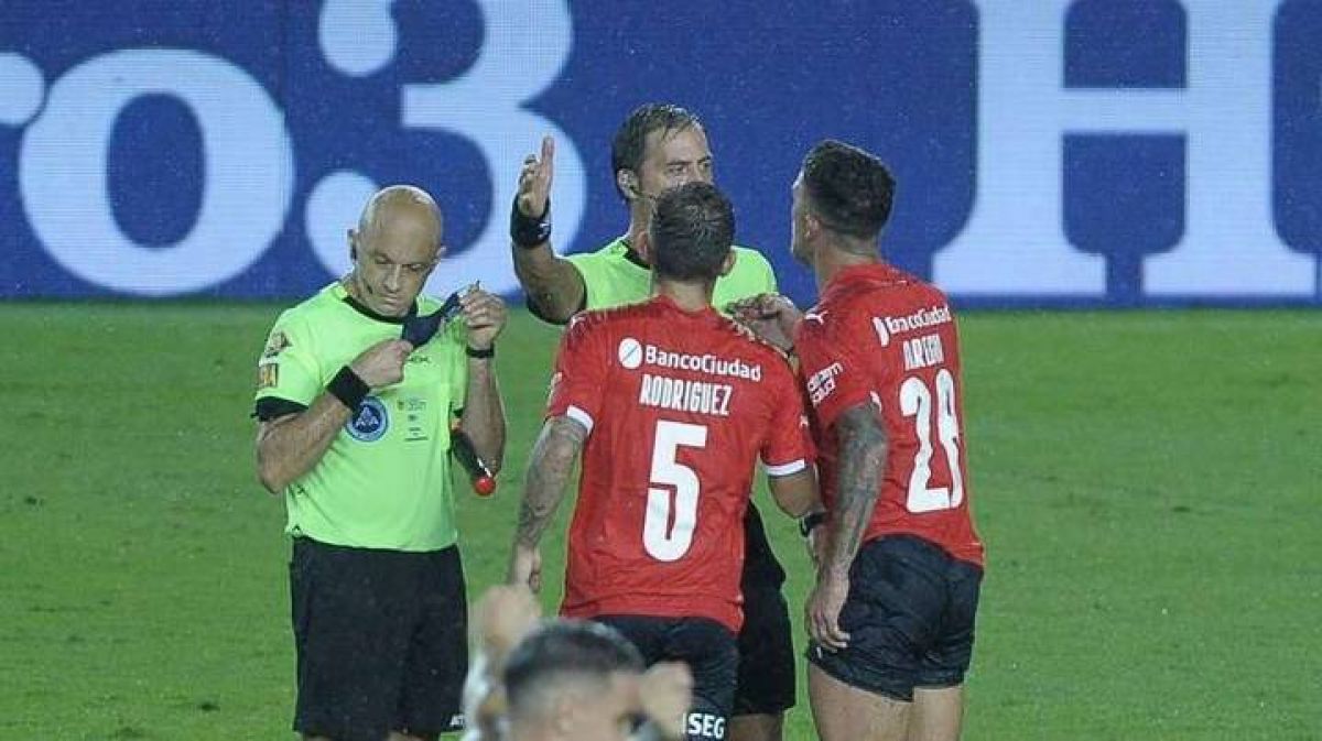 "TN") Mauro Vigliano rompió el silencio y habló del polémico penal: “Las imágenes son elocuentes, me equivoqué”.