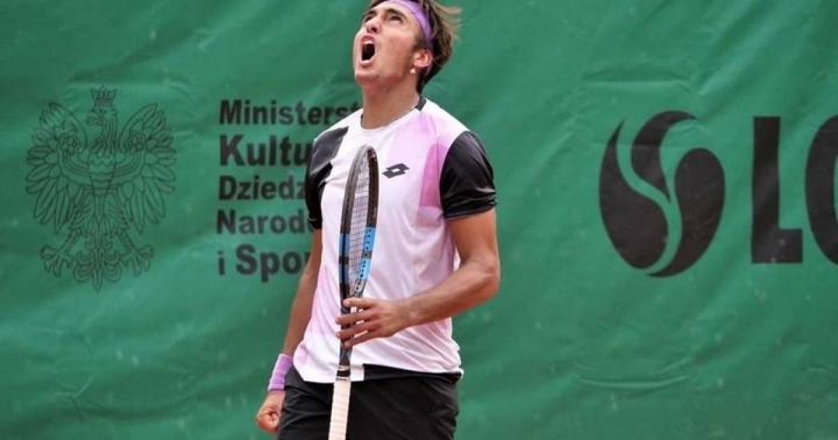 EL HIJO DE BURRUCHAGA SE CORONÓ CAMPEÓN EN POLONIA. "DEPO".-