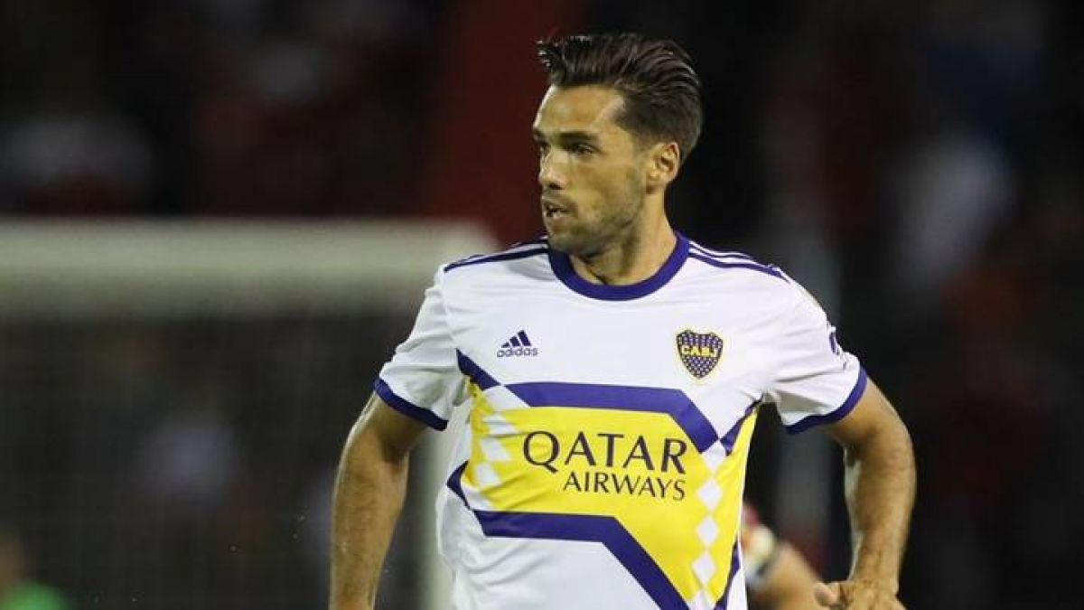 Julio Falcioni se comunicó con Emmanuel Mas para comunicarle su interés en contar con él para #Independiente .