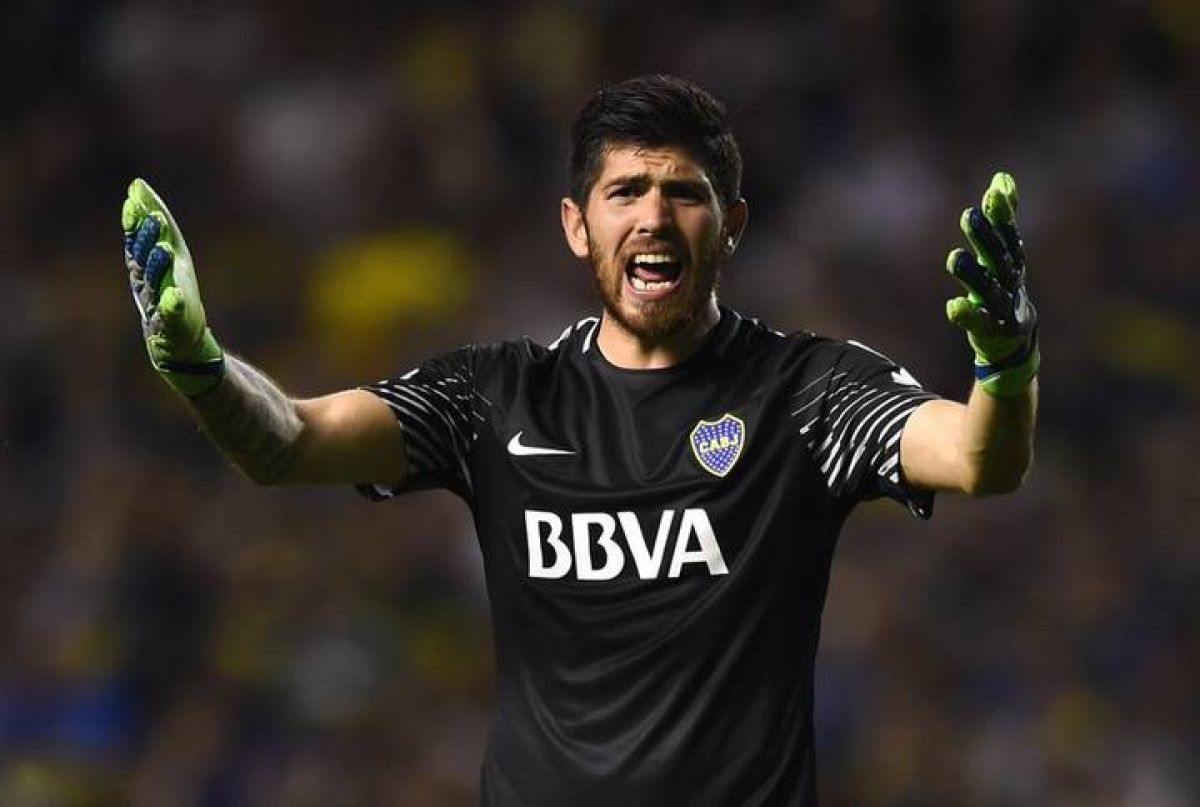 @Mati_Martinez Hoy Agustín Rossi tendrá una charla con CT y dirigentes de #Boca pidiendo salir para atajar.