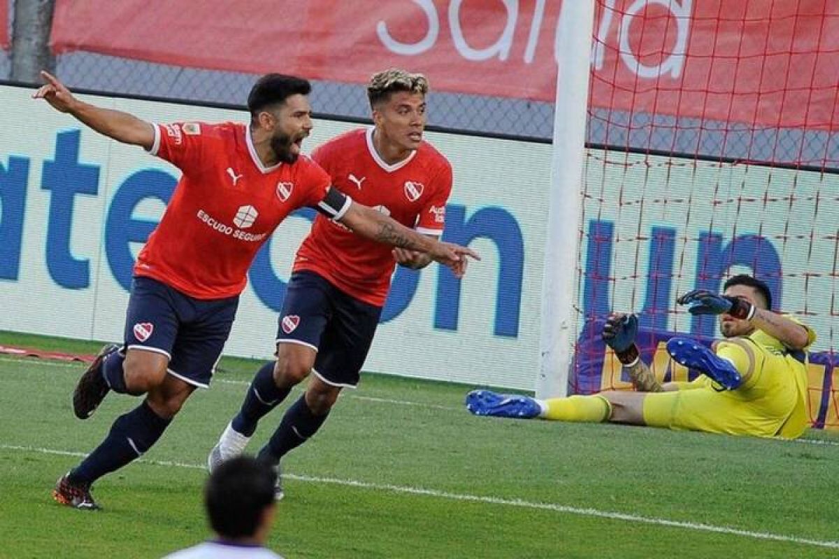 "DIARIO POPULAR") #Independiente quiere recuperar la punta y recibe a Colón.
