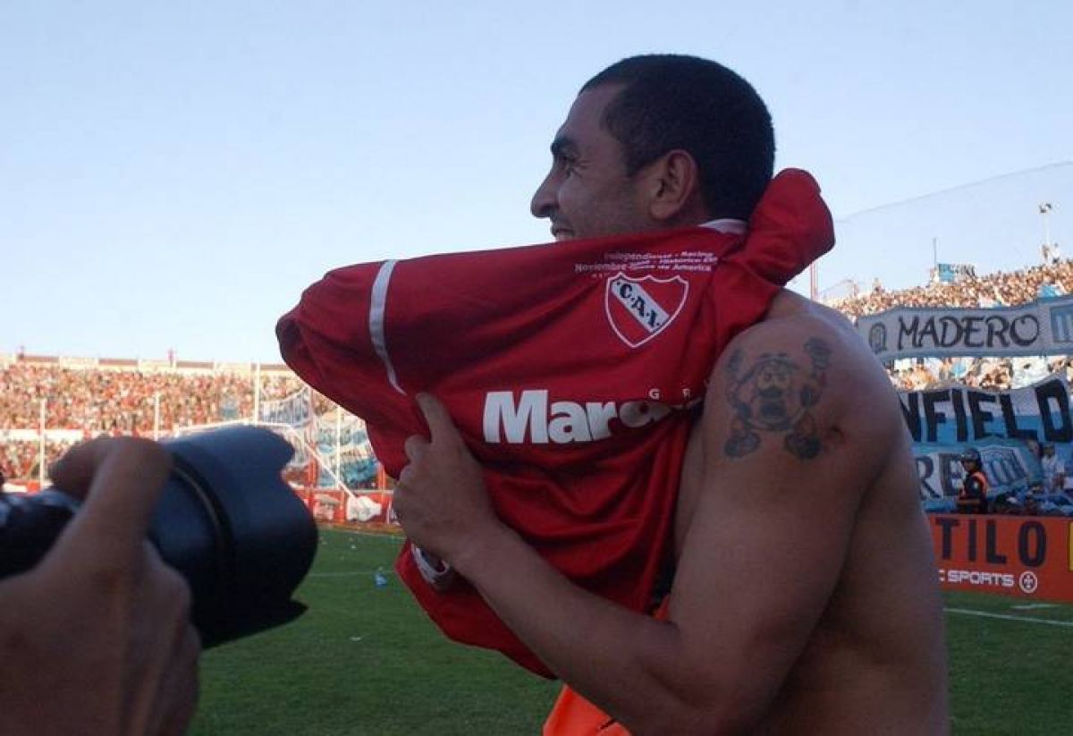 #UnDíaComoHoy, en 2006, se jugaba el último clásico de la Doble Visera.