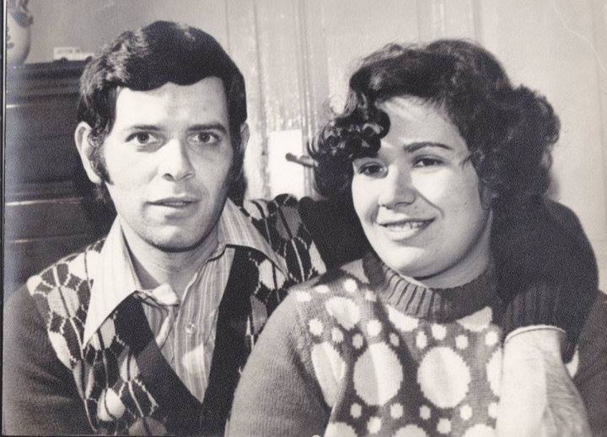 INDEPENDIENTE_CAI @INDEPENDIENTEgc · Dentro de la hinchada roja, Roberto de Claypole y Betty Chapela dejan un recuerdo perpetuo.