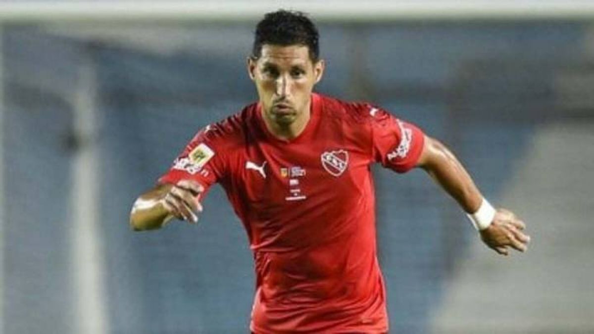 Independiente necesita un triunfo para seguir en carrera.