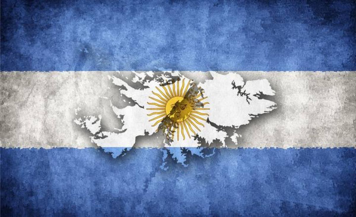 @CasaRosada) Sostener vigente el reclamo por el legítimo ejercicio de soberanía argentina sobre las Islas #Malvinas...