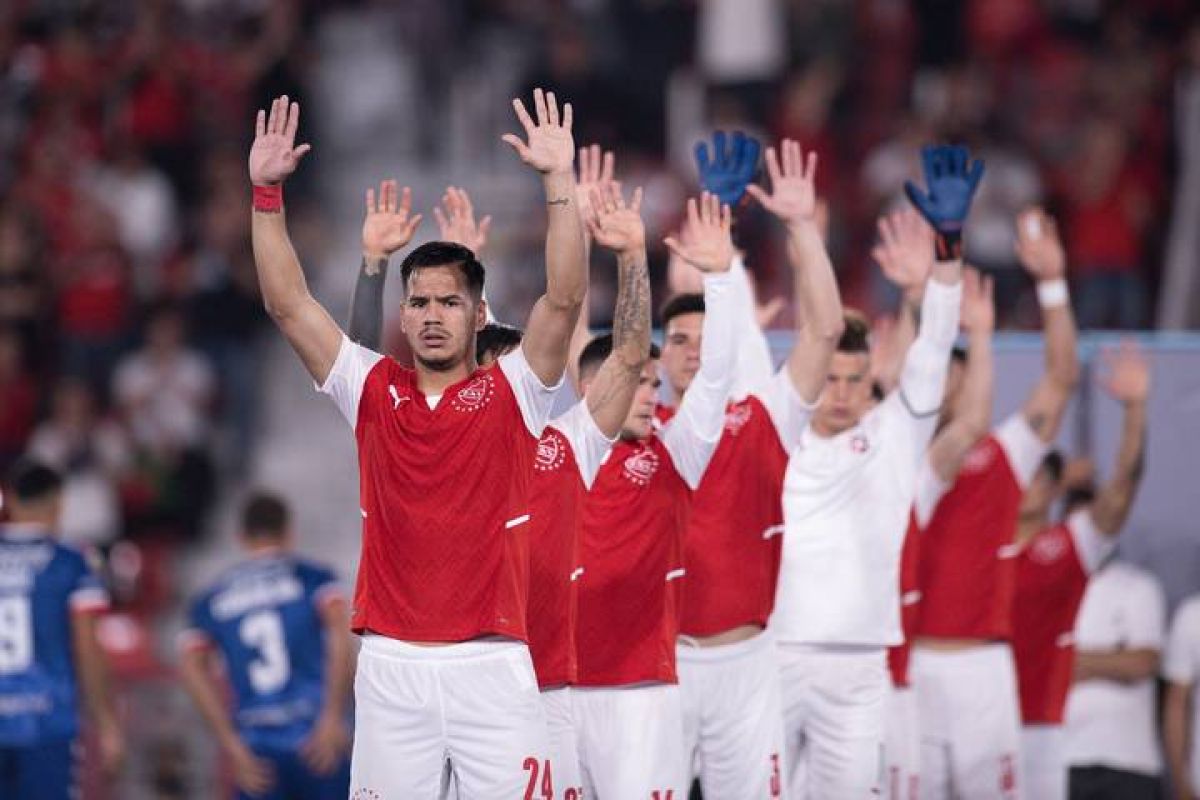 @Independiente EL DOMINGO CUESTE LO QUE CUESTE .