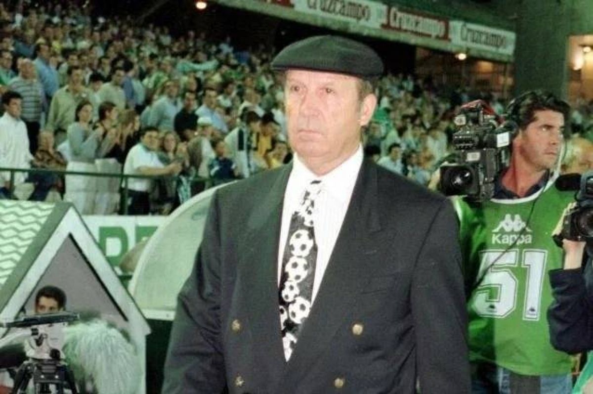 El Club Atlético Independiente lamenta profundamente el fallecimiento de Carlos Timoteo Griguol...