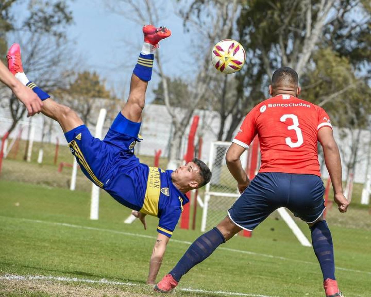 "DIVISIONES INFERIORES") PÉSIMA JORNADA.  #INDEPENDIENTE ENFRENTÓ A #BOCA JUNIORS.-