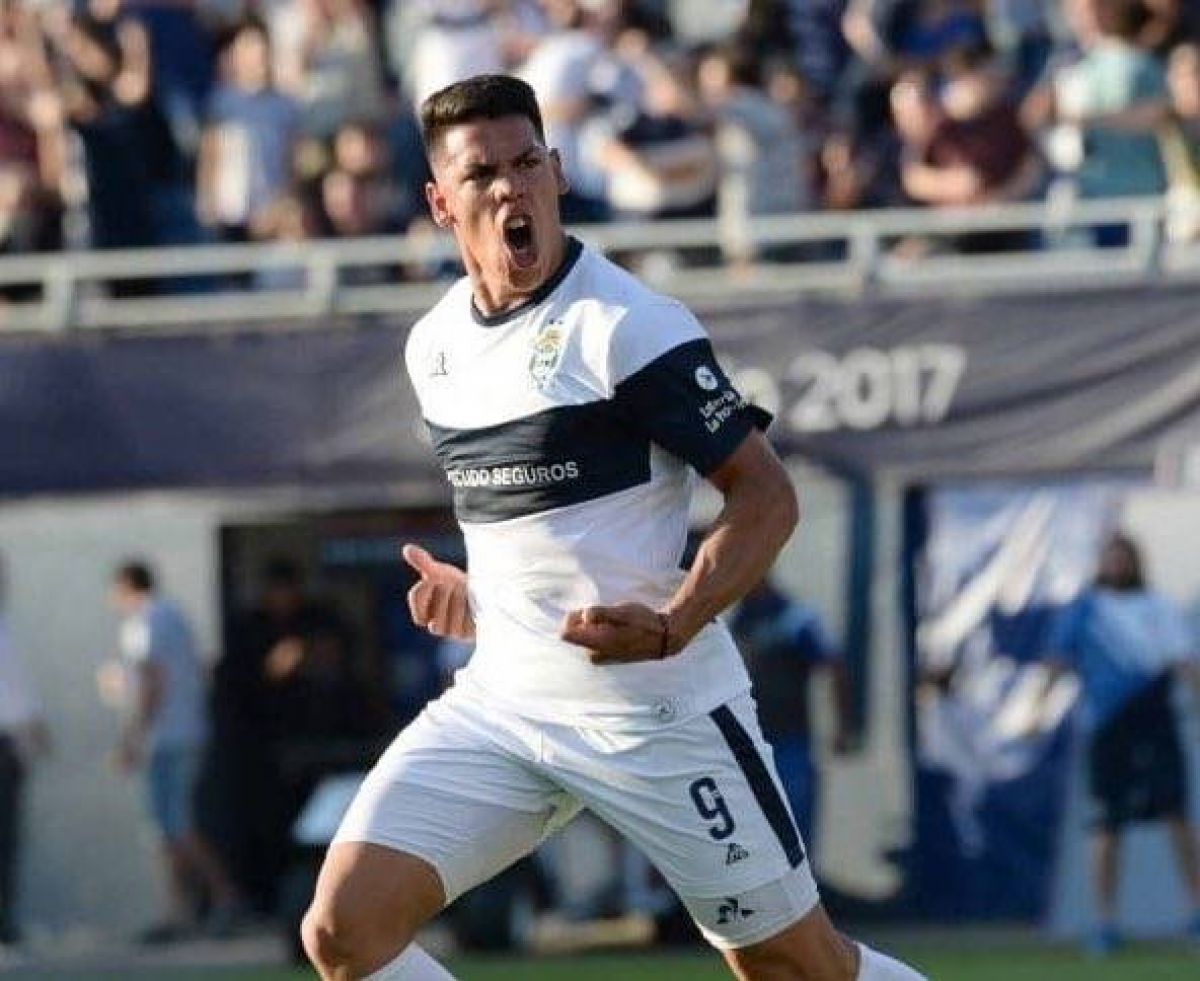 @Mati_Martinez Entre #Independiente y #GELP hay acuerdo por Nicolás Contin por un préstamo con cargo...