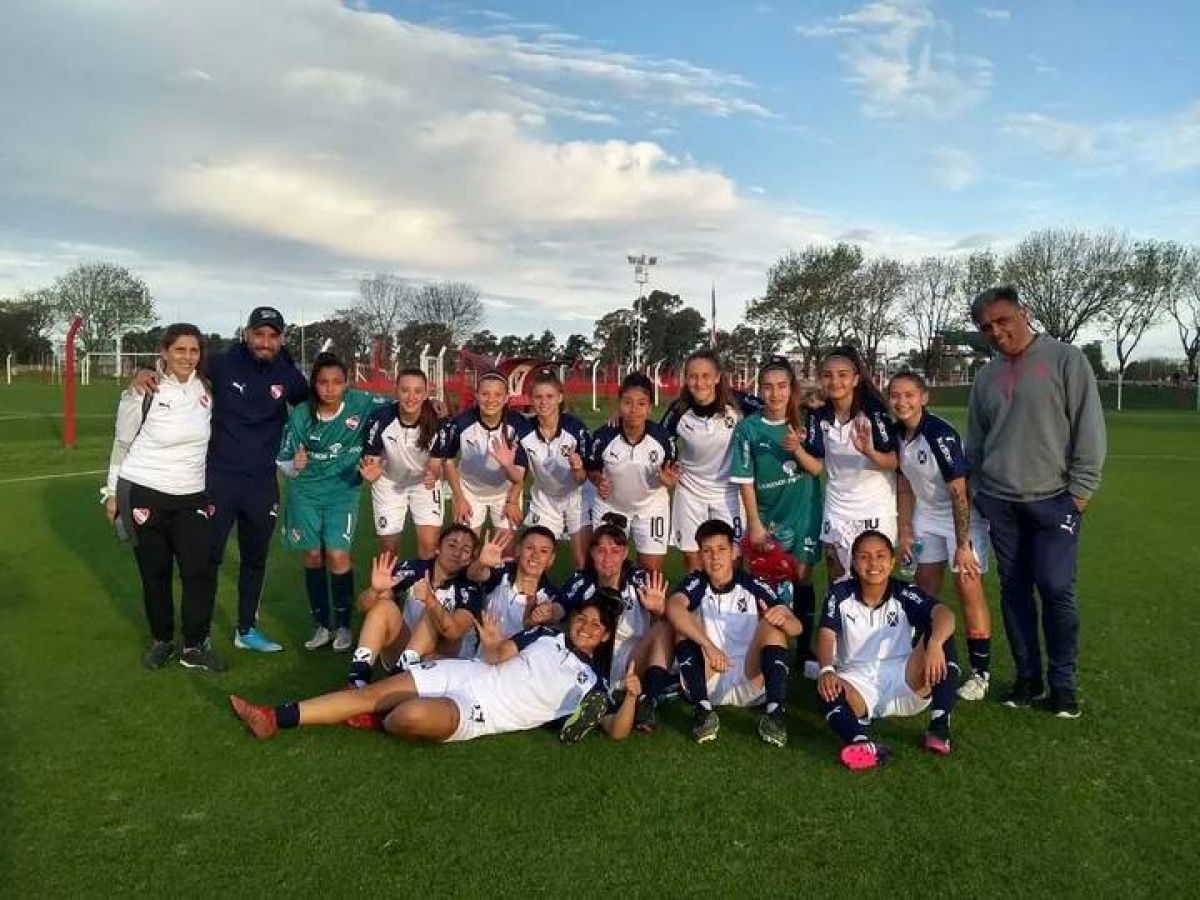 Victoria de la Reserva. Las Díablitas ganaron 6-0 en Dominico frente a VSC.